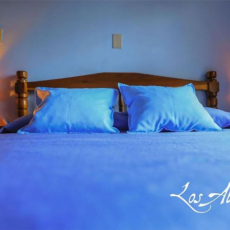 Hotel Los Abuelos エル・ソベルビオ エクステリア 写真
